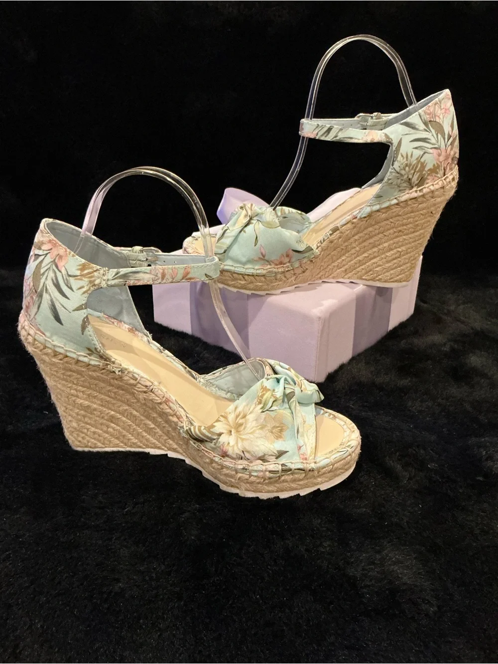 Marc Fisher Floral Light Blue Espadrille Wedge Sandals Size 8.5
